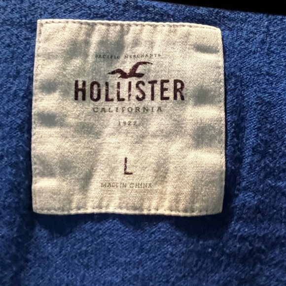 Hollister Blue Button Up Sweater Size Large - Picture 2 of 4